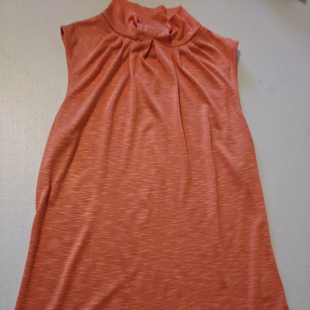 Orange sleeveless shirt/top